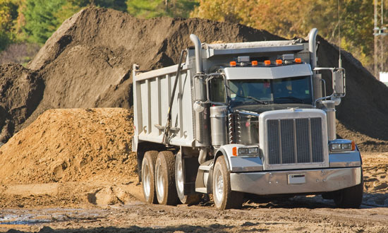 Camion de sable